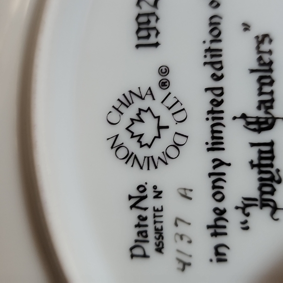 Stewart Sherwood joyful carolers 1992 limited edition collectors plate - Picture 11 of 12